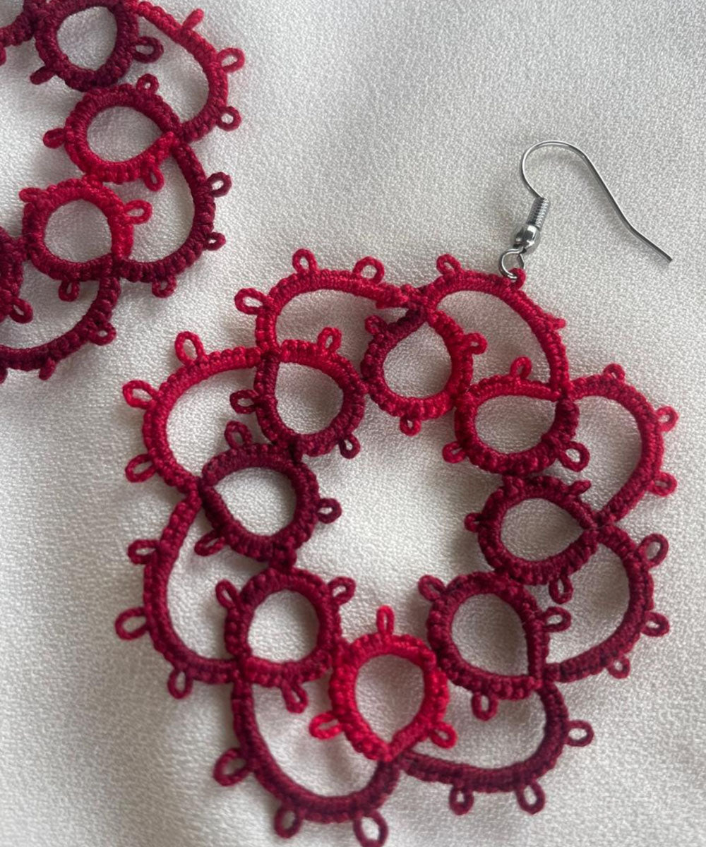 Maroon handcrafted tatting cotton earring