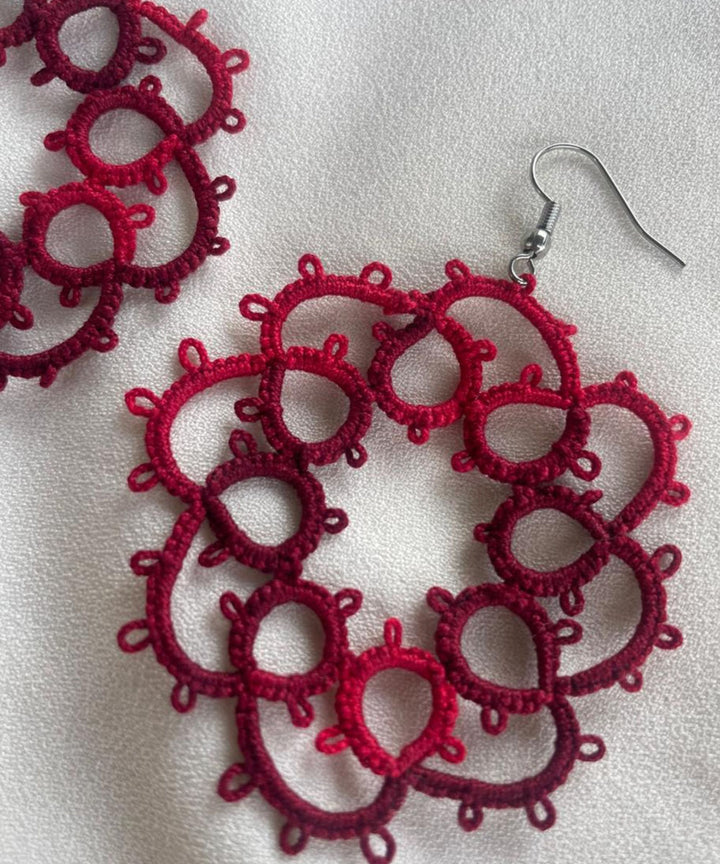 Maroon handcrafted tatting cotton earring