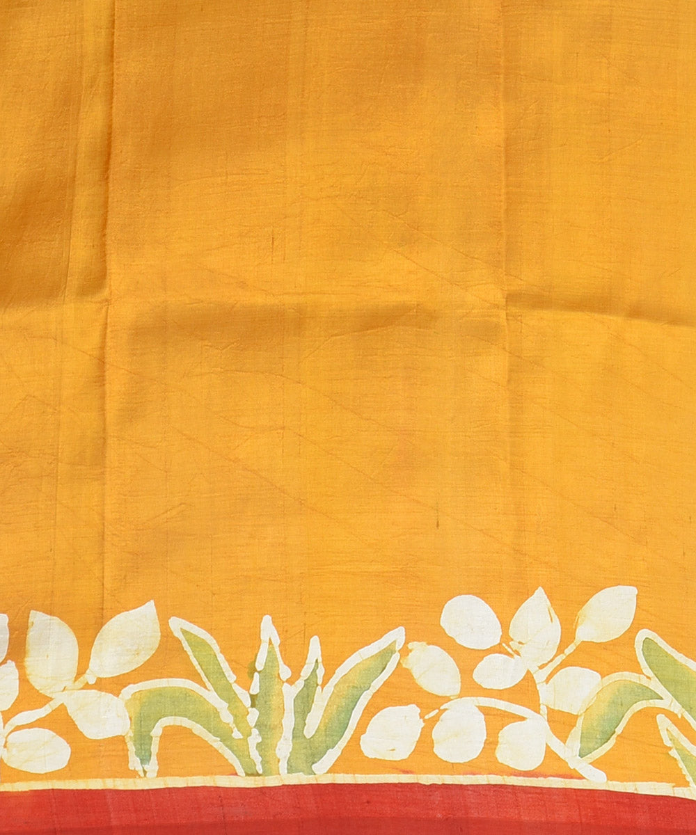 Yellow multicolor pallu silk hand printed batik print saree