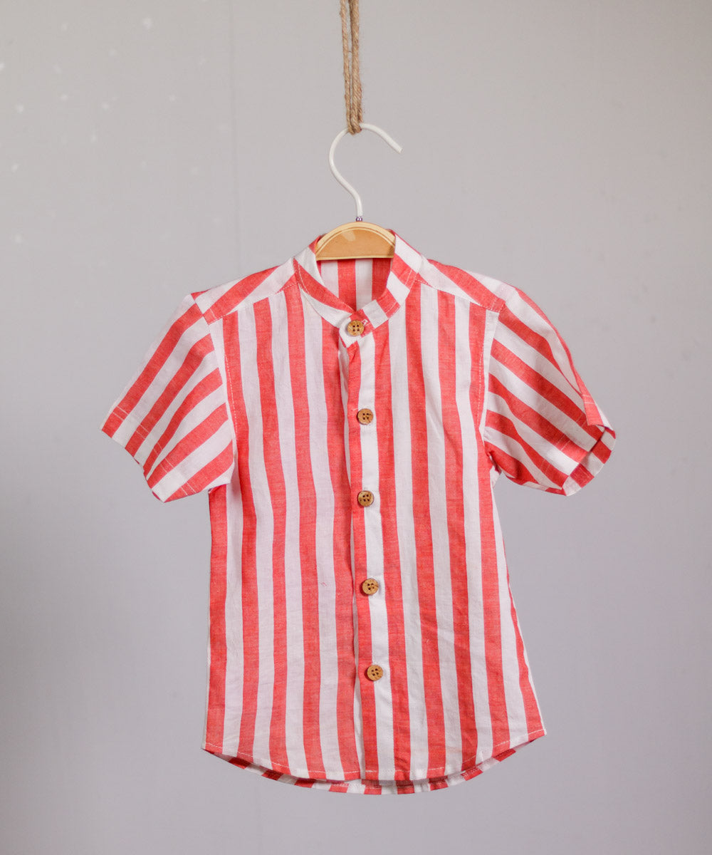 Red white striped mandarin collar swen shirt