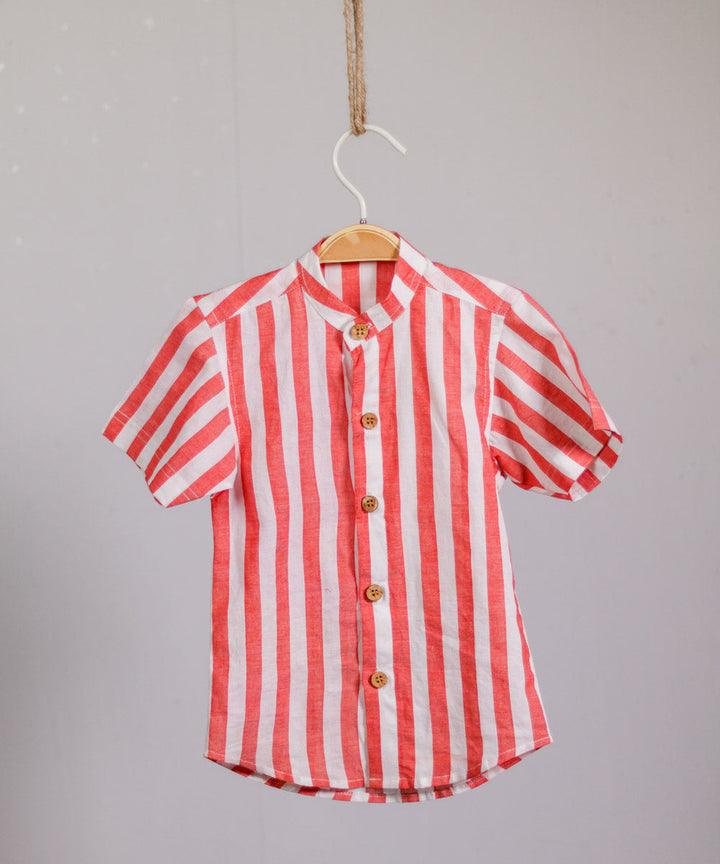 Red white striped mandarin collar swen shirt