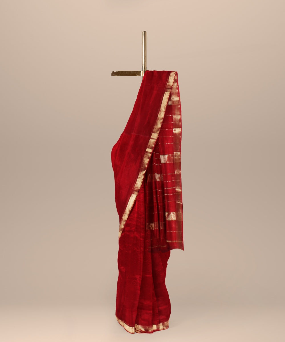 Red handwoven maheshwari cotton silk saree