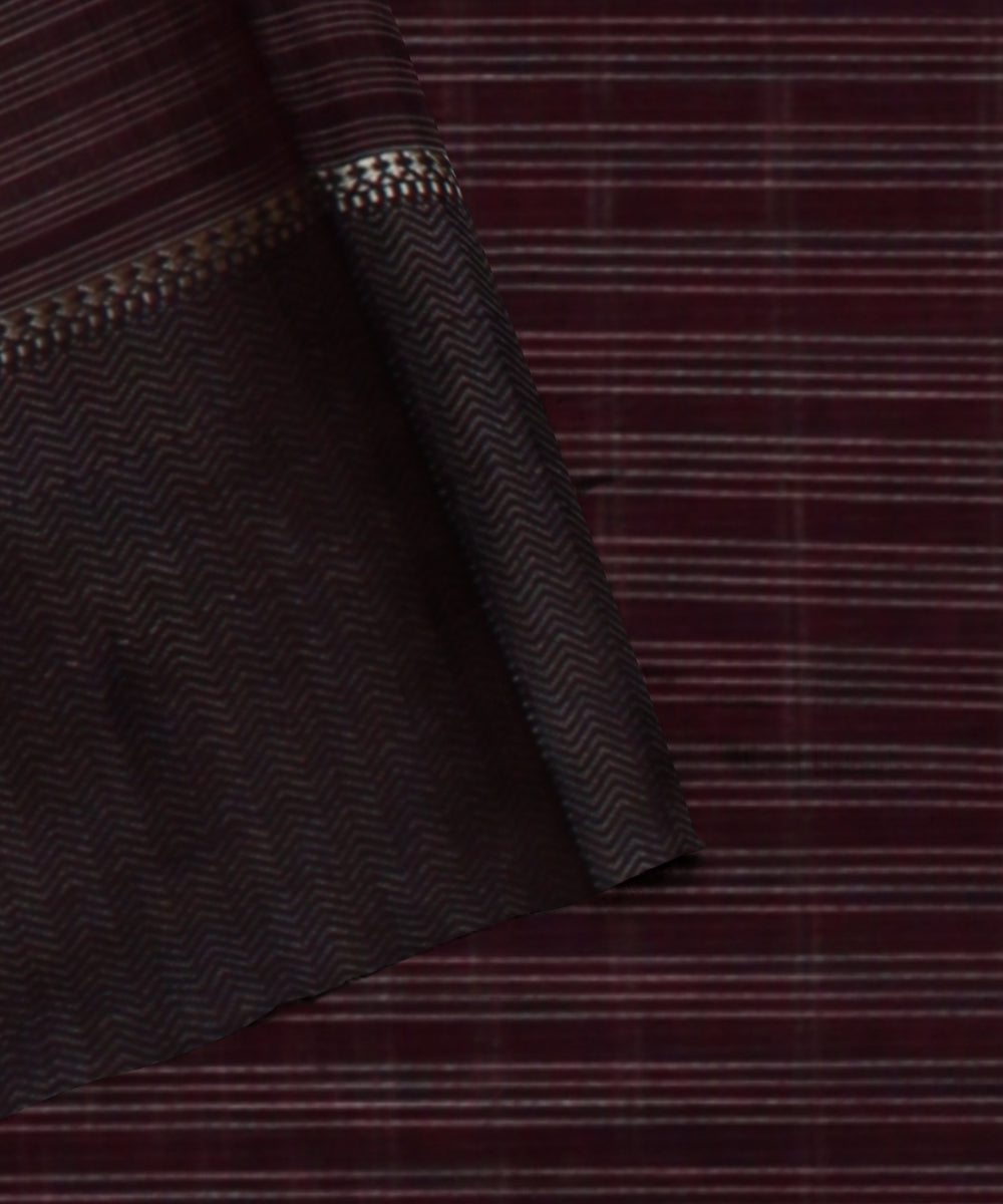 Wine checked handloom maheshwari cotton silk saree