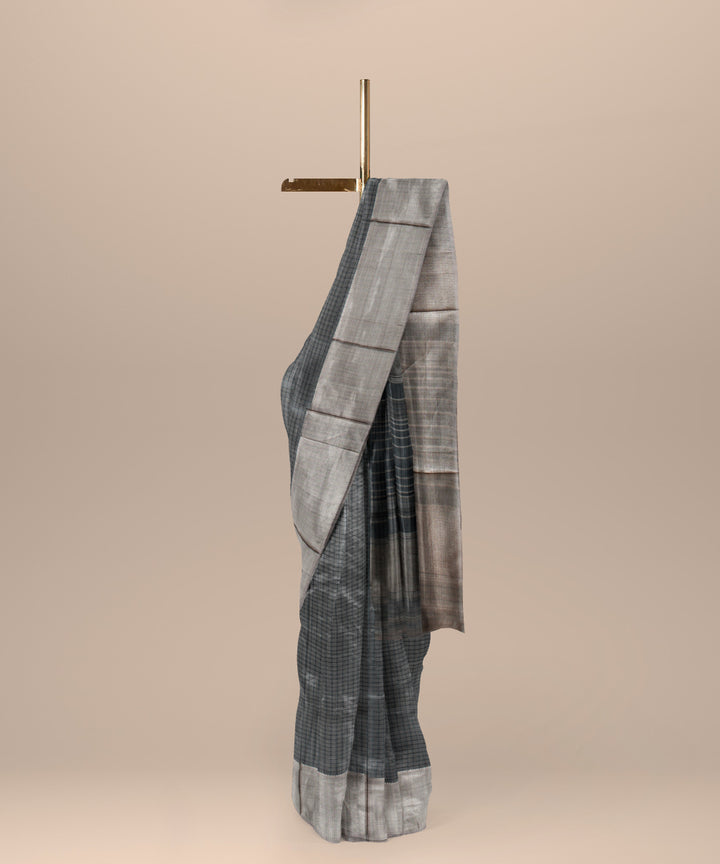 Grey checked handloom maheshwari cotton silk saree