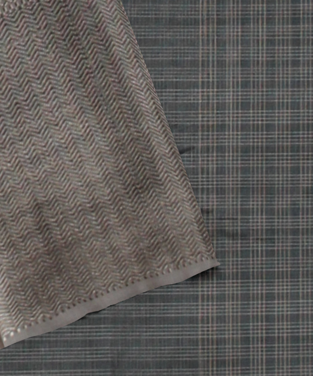 Grey checked handloom maheshwari cotton silk saree