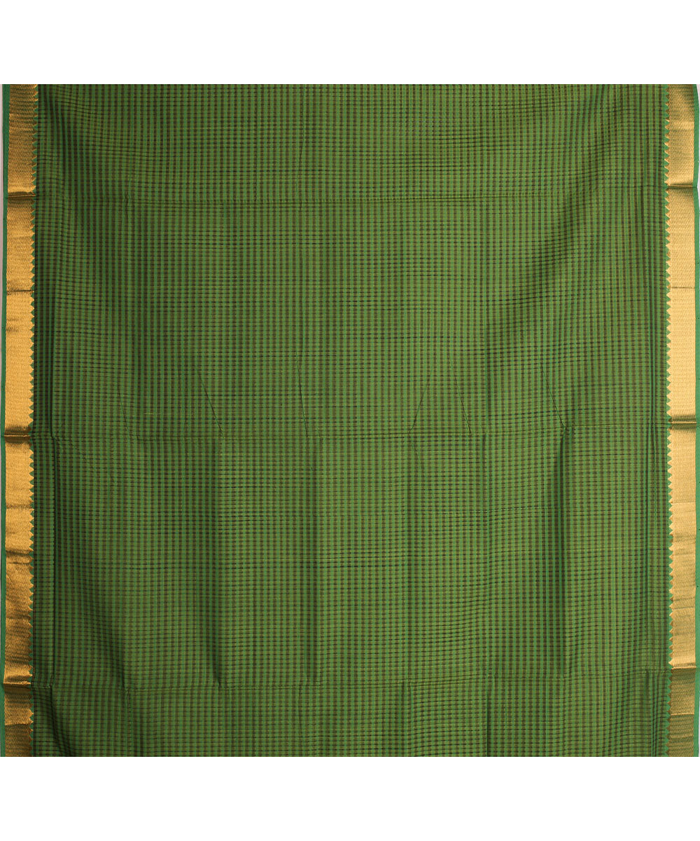 Dark green handwoven mangalagiri cotton saree