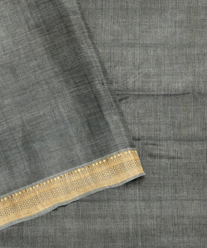 Grey handwoven mangalagiri cotton saree