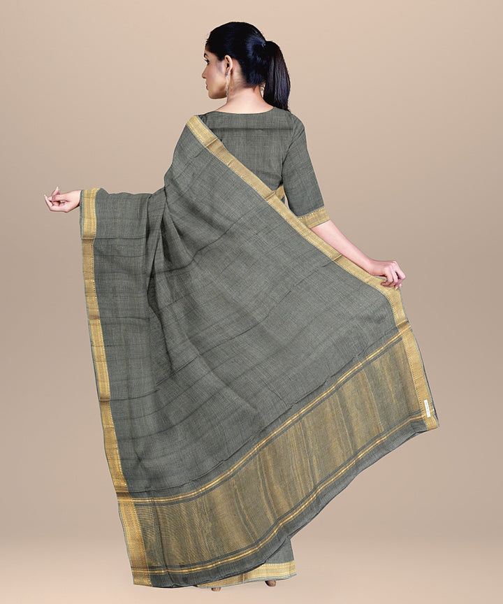 Grey handwoven mangalagiri cotton saree