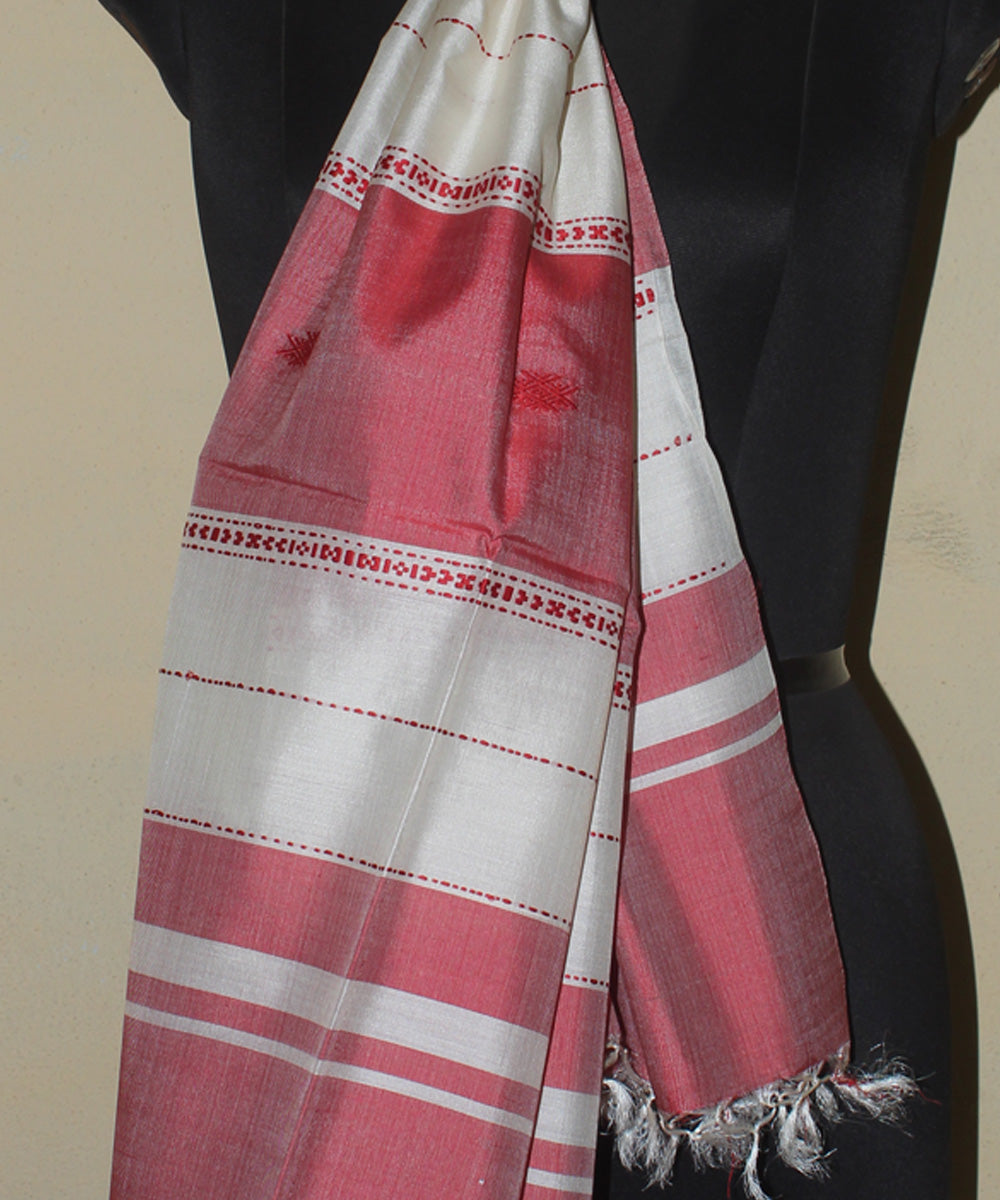 White red tussar silk chhattisgarh handwoven stole