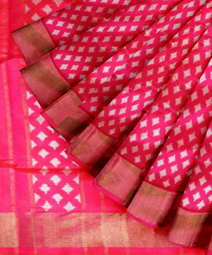 Pink handwoven pochampally ikat silk saree