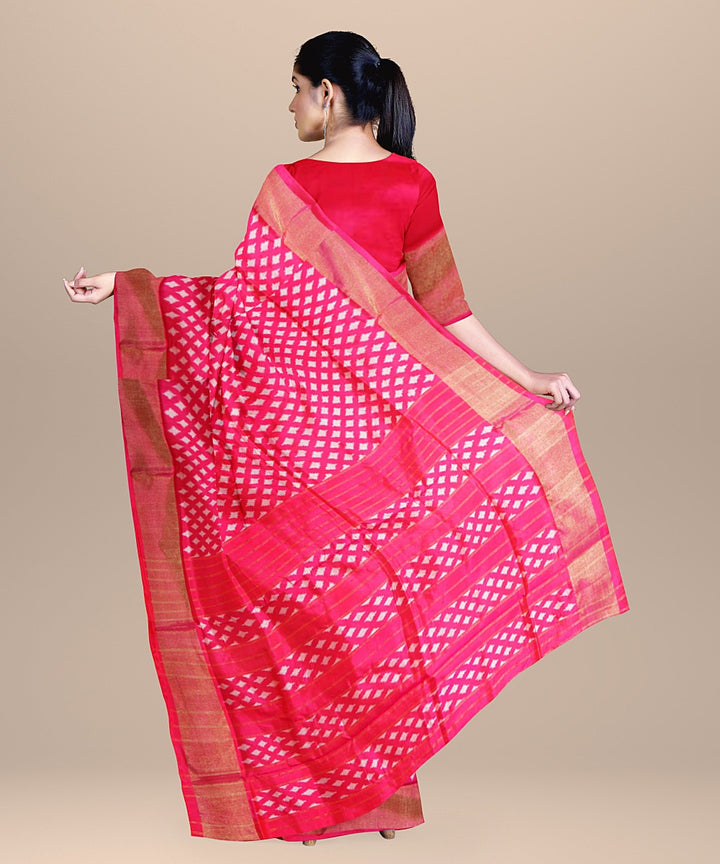 Pink handwoven pochampally ikat silk saree