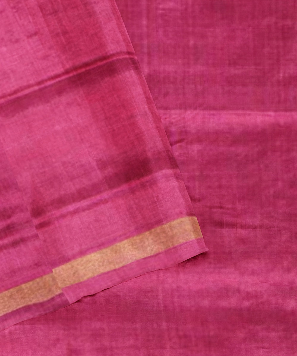 Peach onion pink handwoven pochampally ikat silk saree