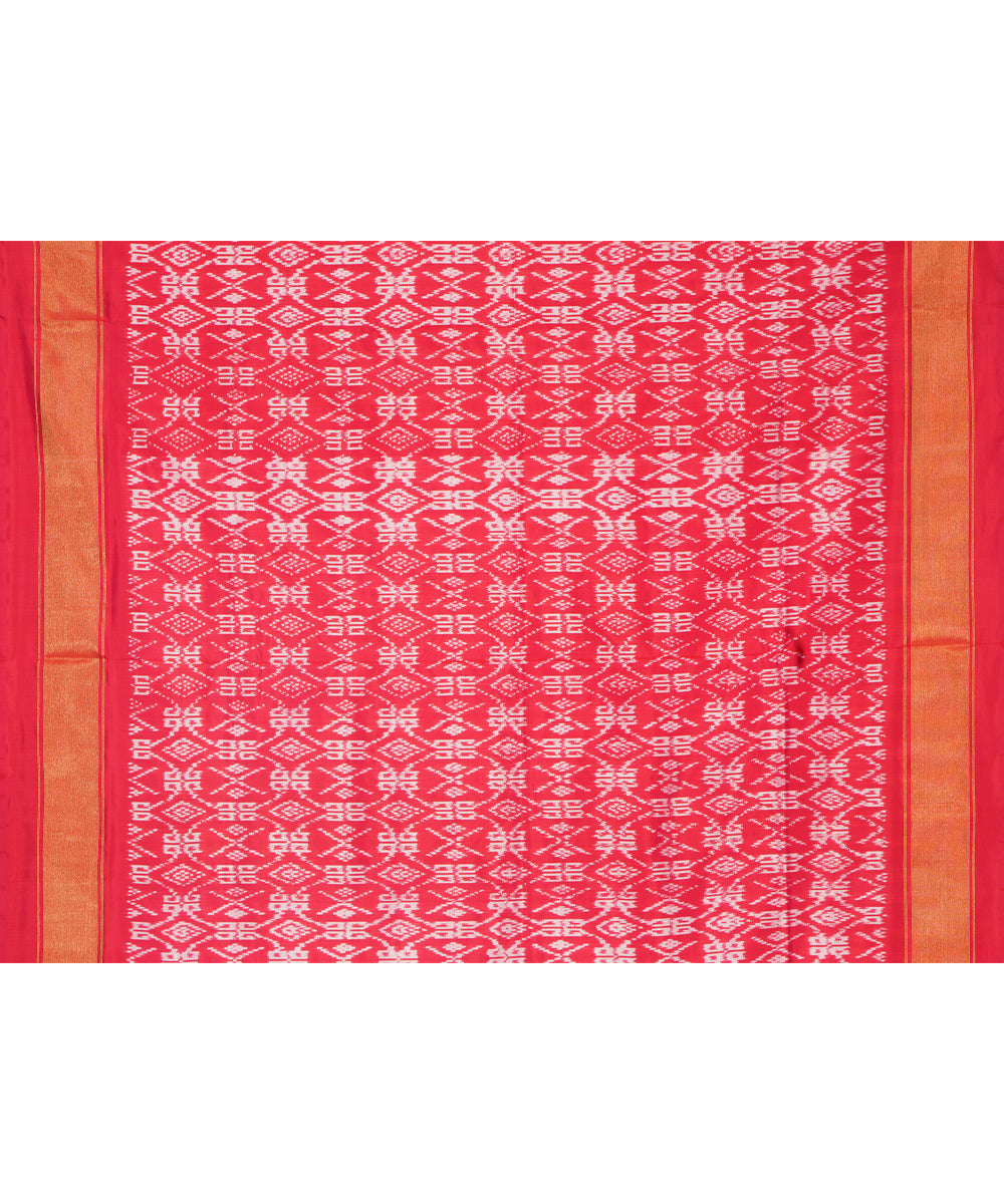 Offwhite red handwoven pochampally ikat silk saree