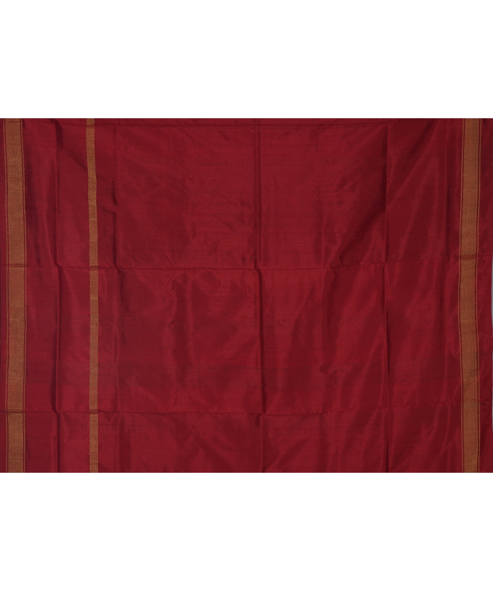 Maroon handwoven pochampally ikat silk saree