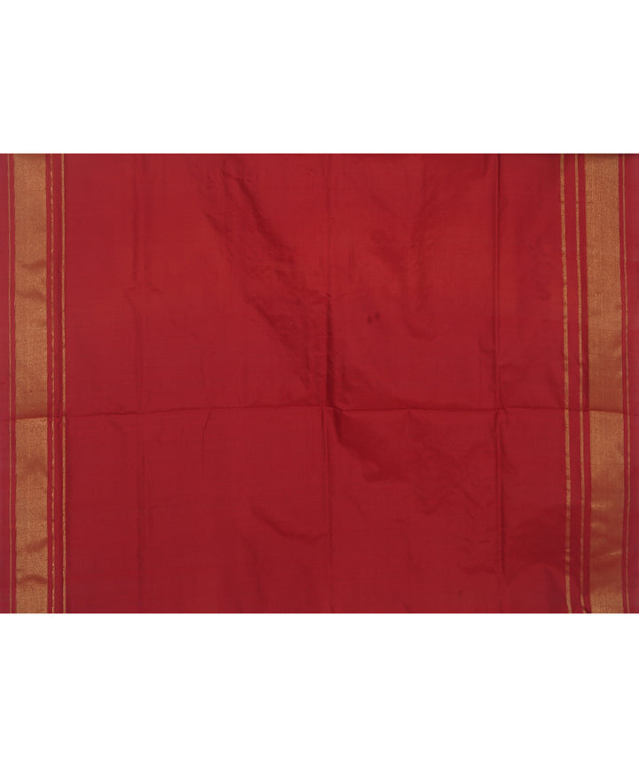 Off white red handwoven pochampally ikat silk saree