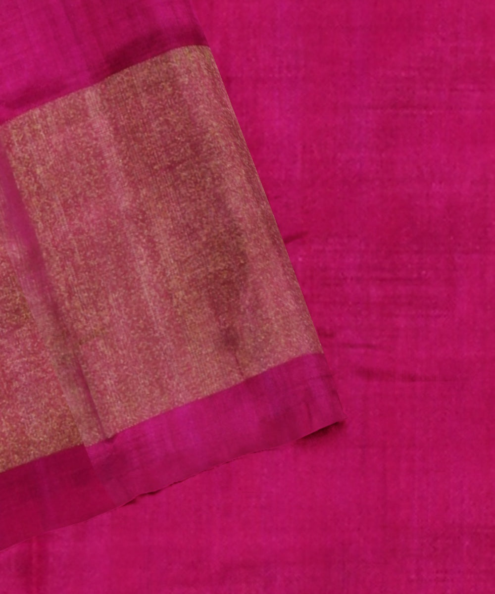 Black pink handwoven pochampally ikat silk saree