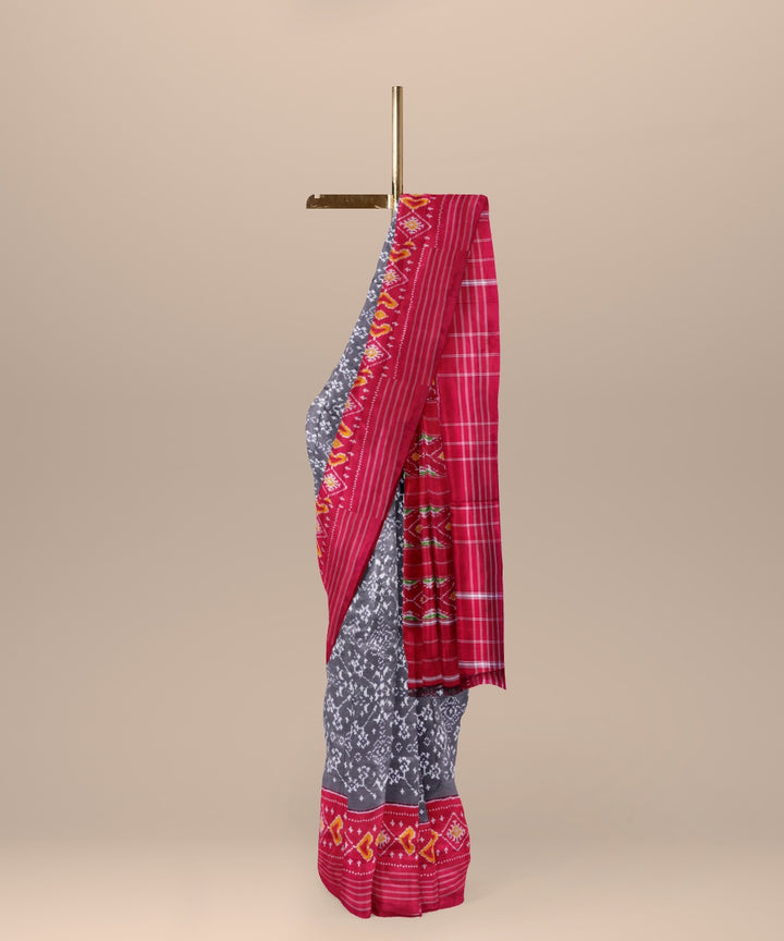 Grey pink handwoven pochampally ikat silk saree