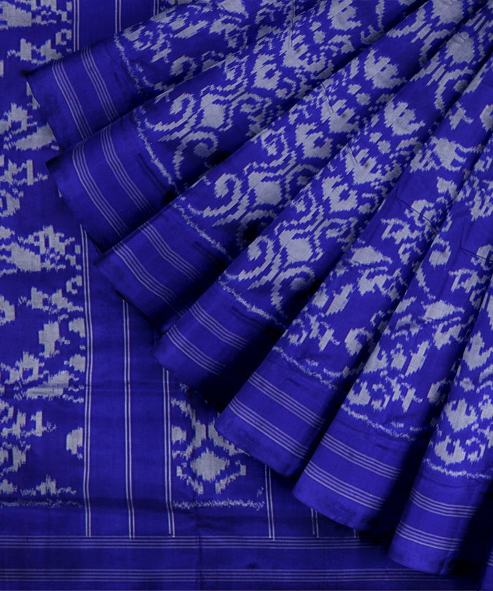 Dark blue offwhite handwoven pochampally ikat silk saree
