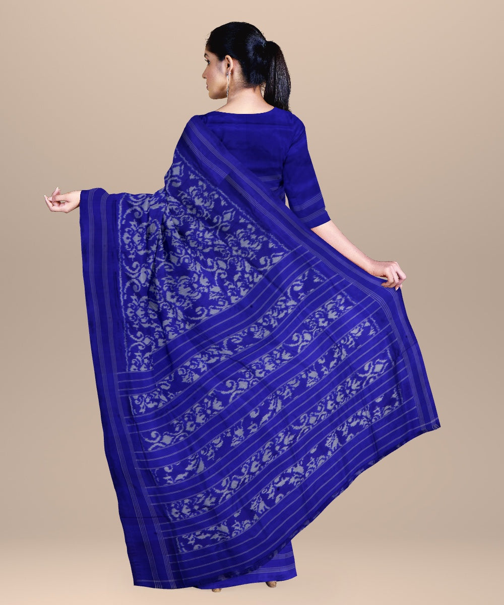 Dark blue offwhite handwoven pochampally ikat silk saree