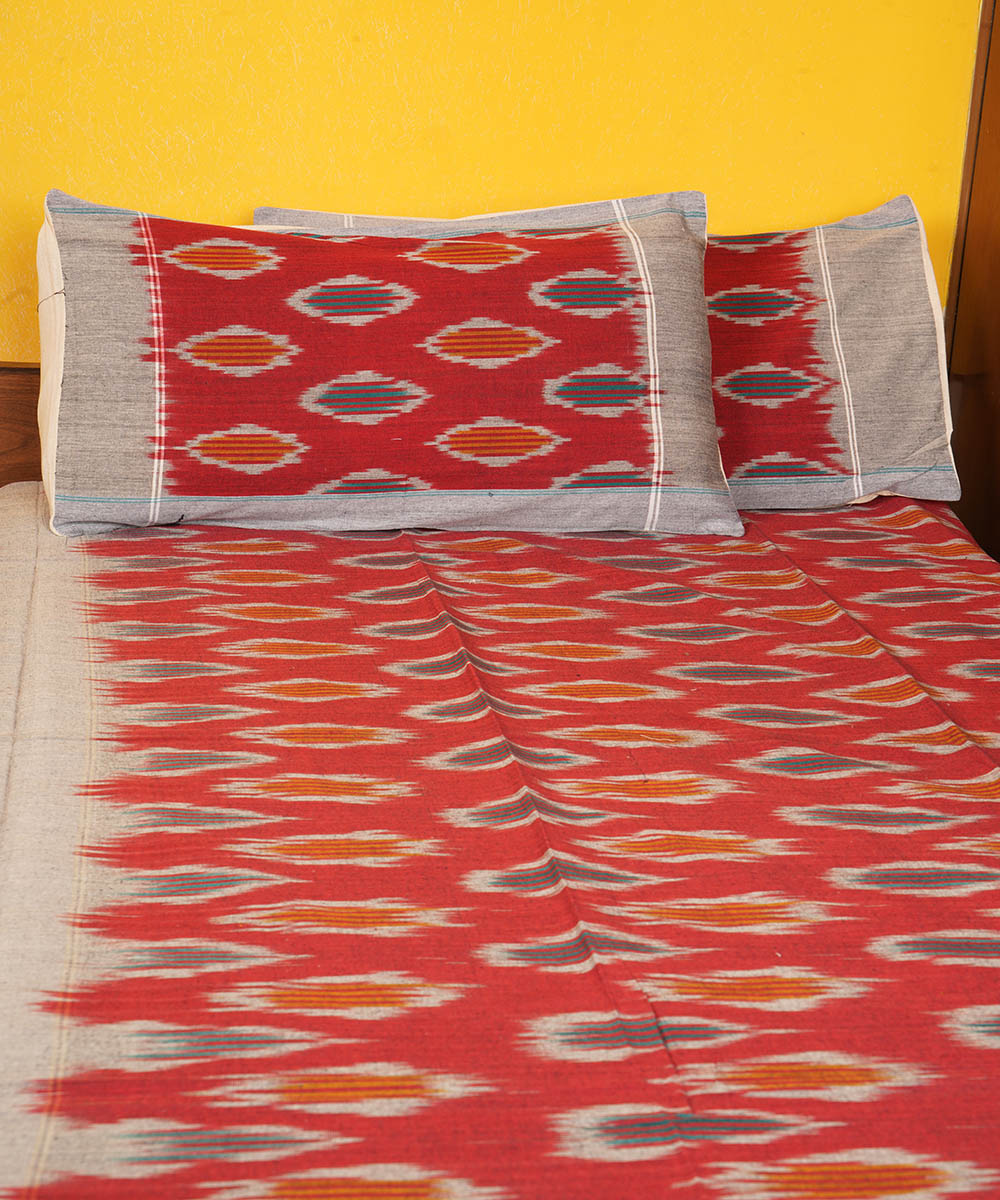 Deep red handloom pochampally ikat cotton double bedsheet