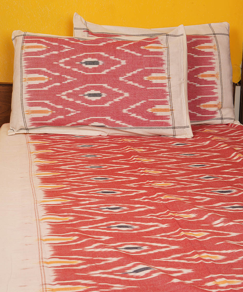 Pink offwhite handloom pochampally ikat cotton bedsheet