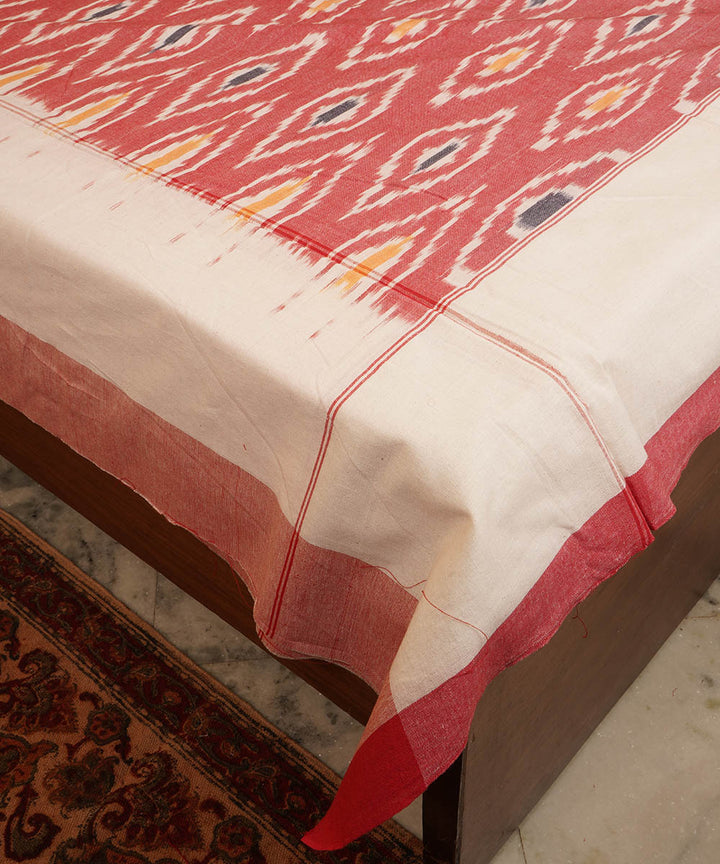 Pink offwhite handloom pochampally ikat cotton bedsheet