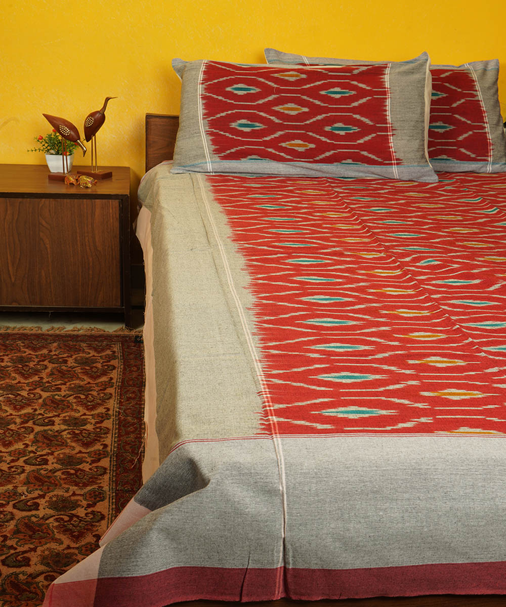 Red handloom pochampally cotton bedsheet