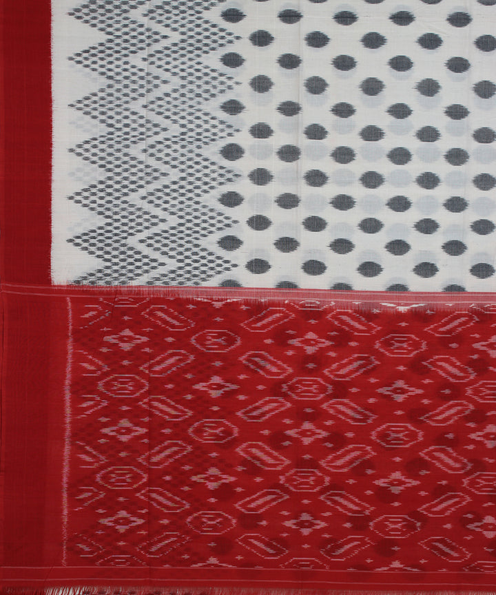 Offwhite red handloom pochampally ikat cotton saree