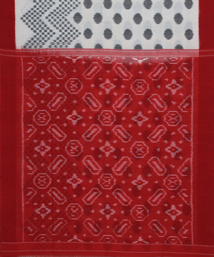 Offwhite red handloom pochampally ikat cotton saree