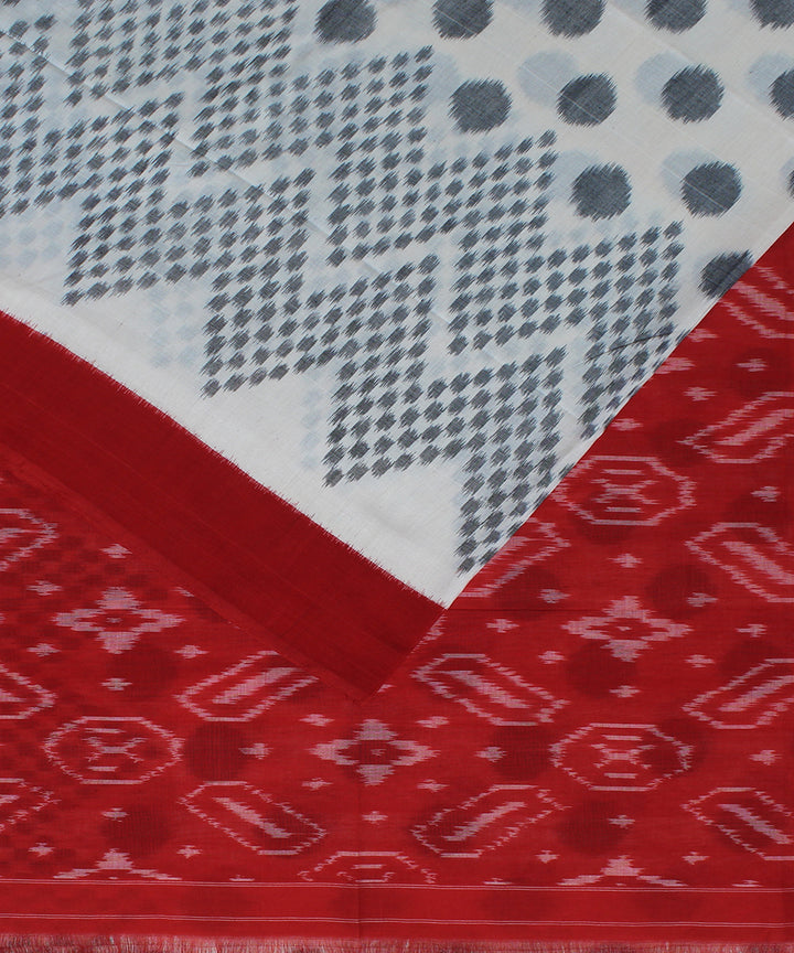 Offwhite red handloom pochampally ikat cotton saree