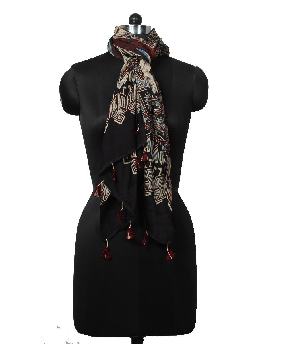 Black offwhite handloom ajrakh modal stole