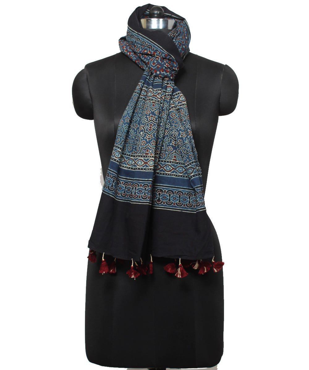 Navy blue black cotton handwoven ajrakh stole