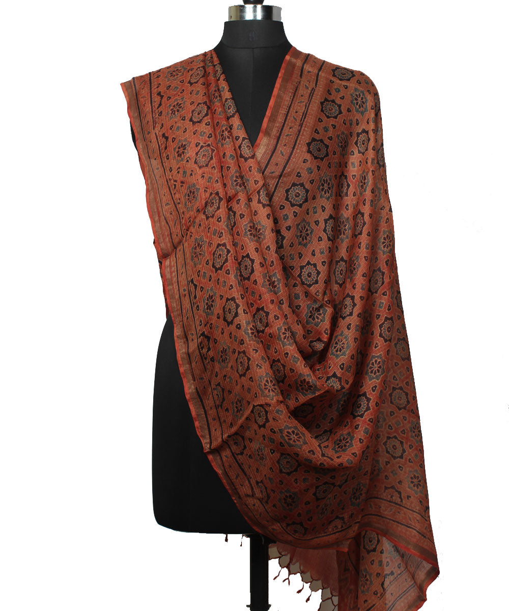 Red black handloom kota ajrakhdupatta