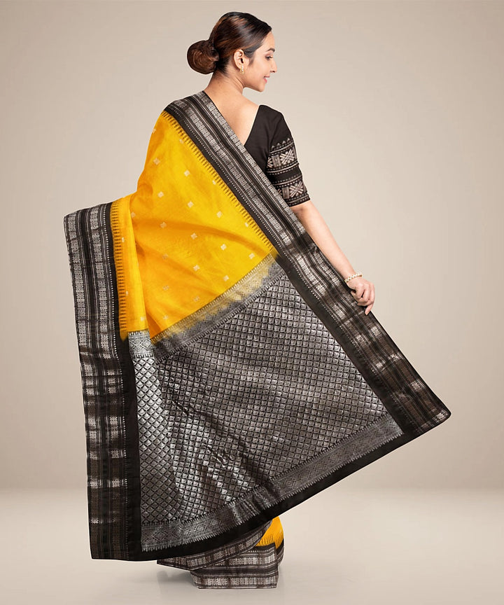 Yellow black gadwal silk handwoven saree