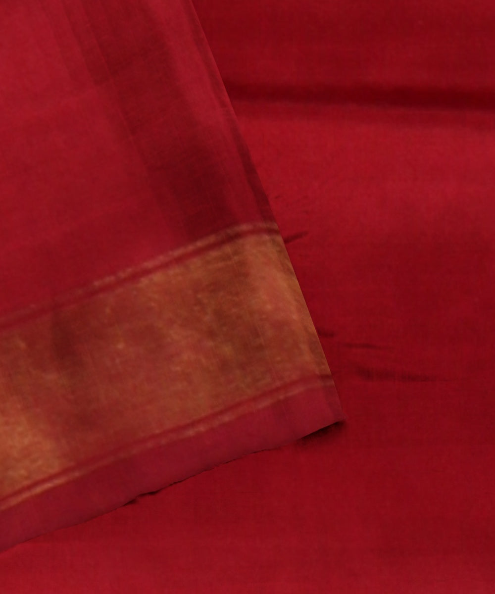 Red golden silk handwoven patola saree