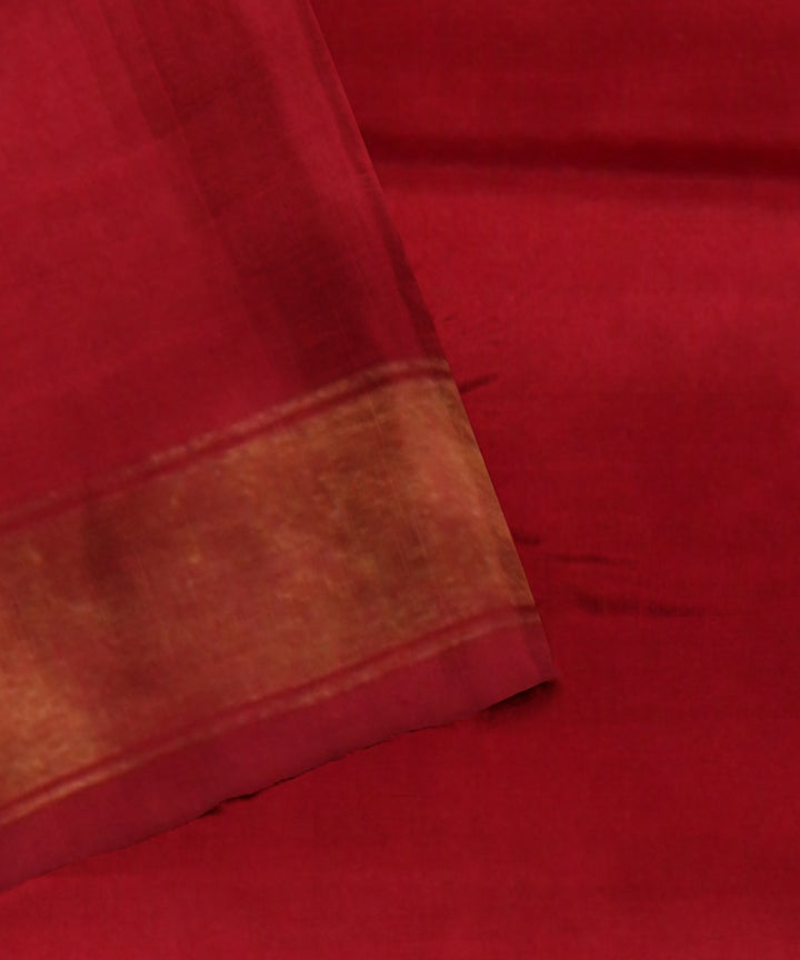 Red golden silk handwoven patola saree