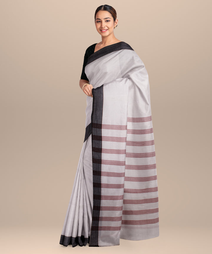 White red striped pallu cotton handwoven khadi saree