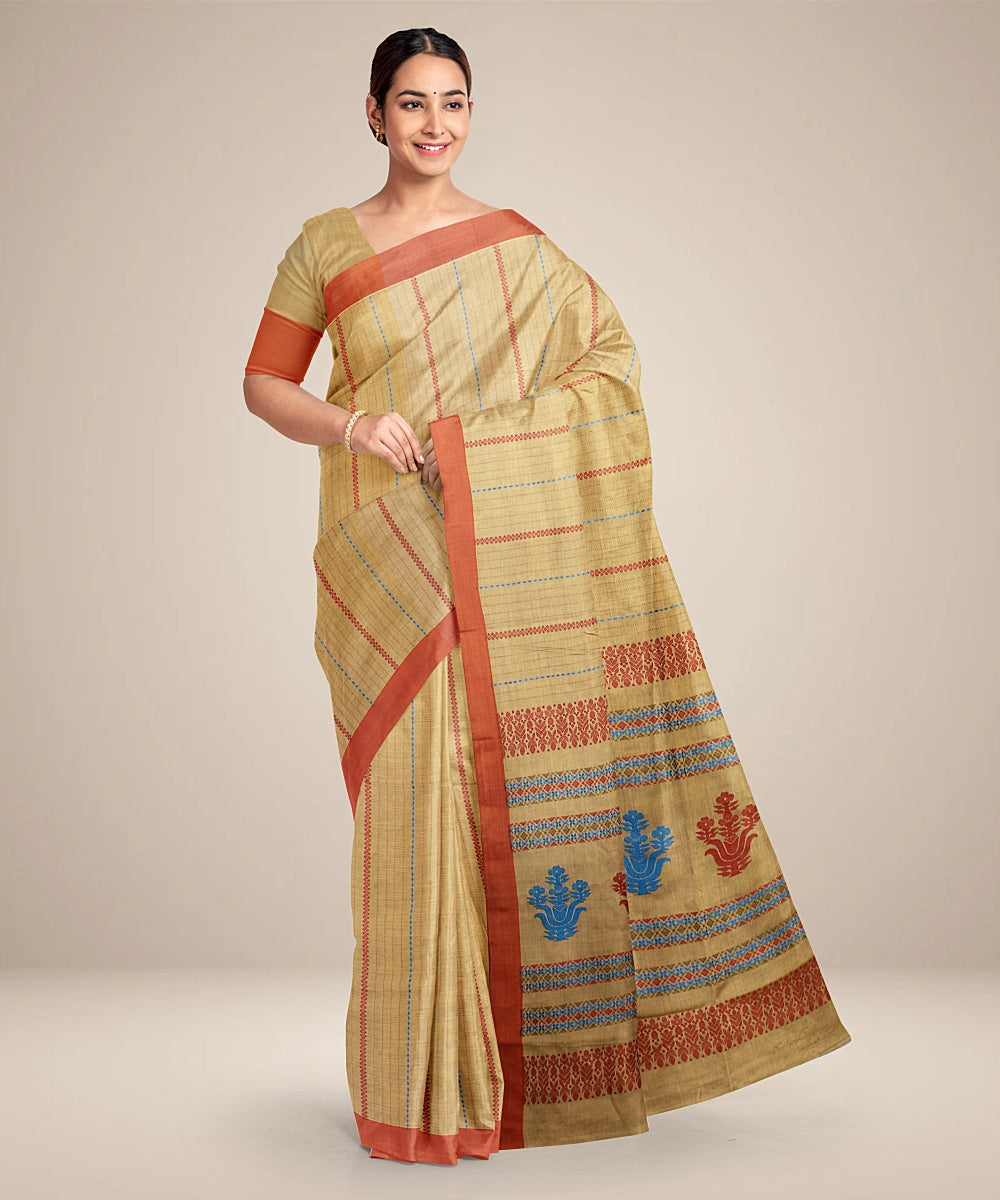 Egg nog bricks red bengal cotton handloom saree