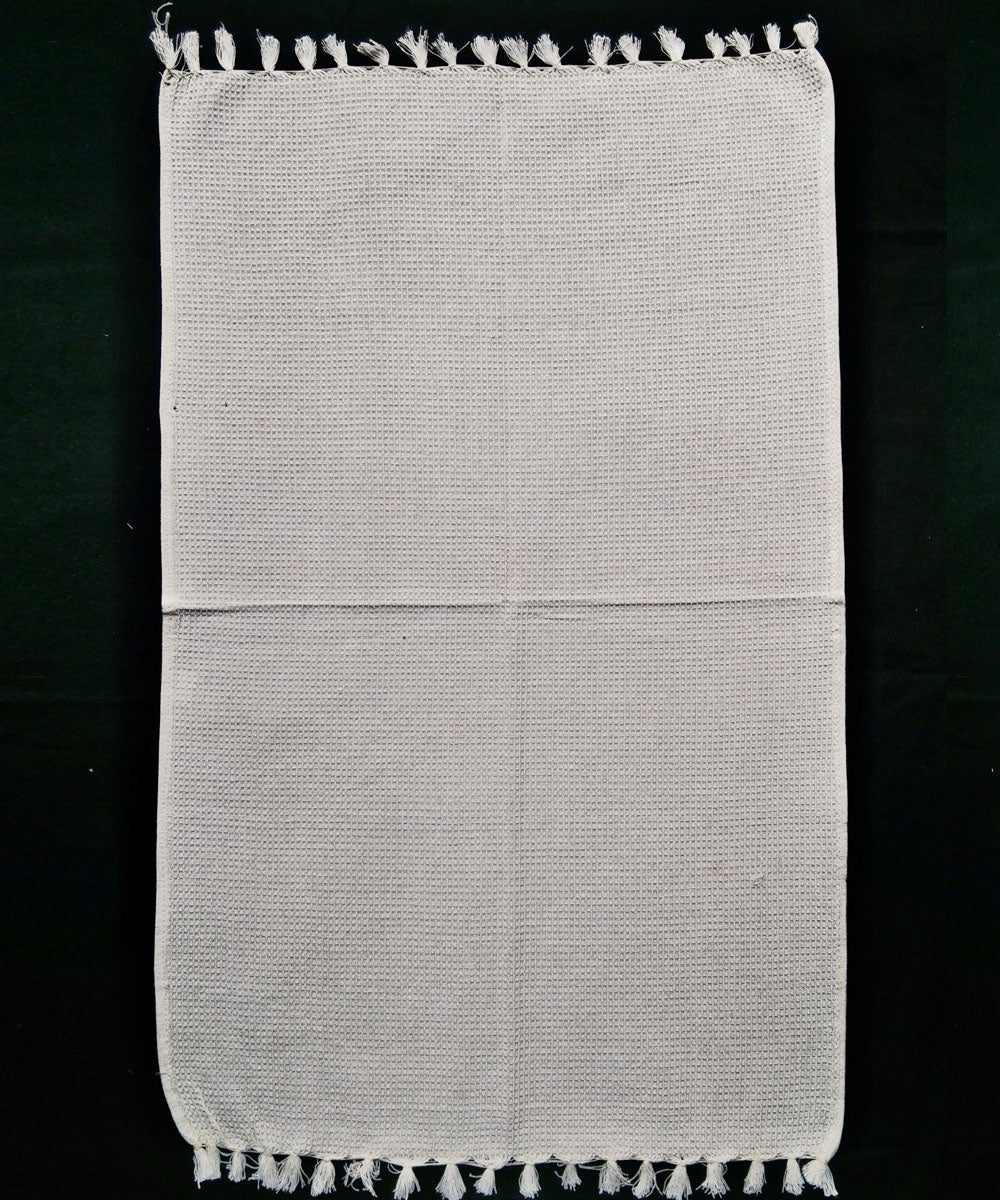 Set of 4 offwhite cotton handwoven napkin