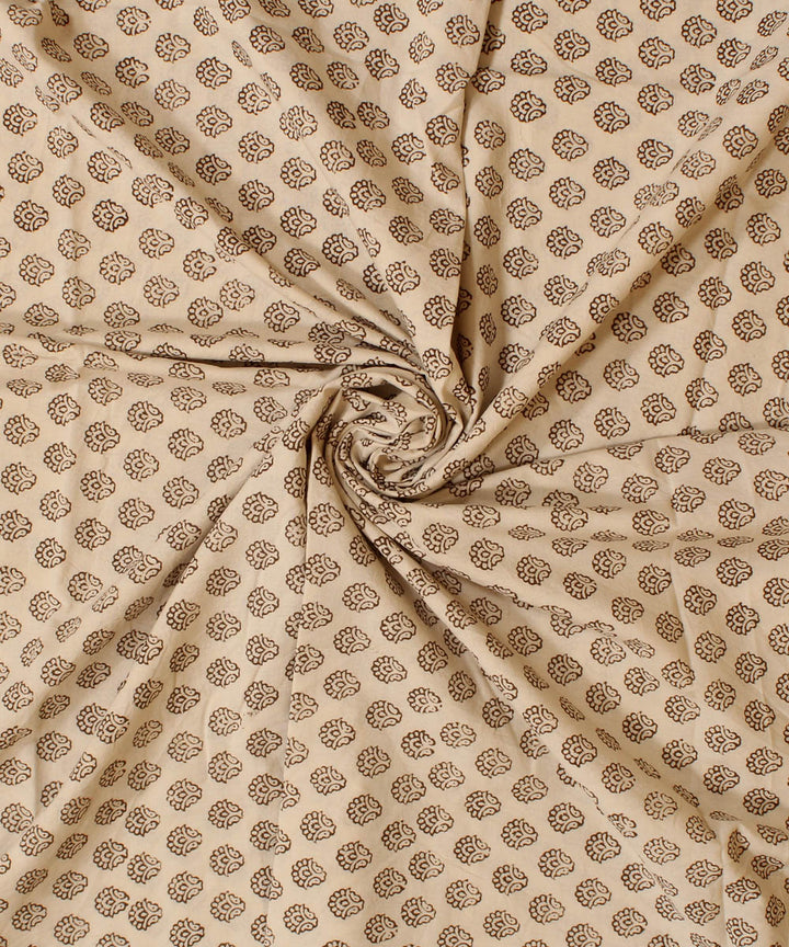 Cream floral hand block bagh printed cotton fabric