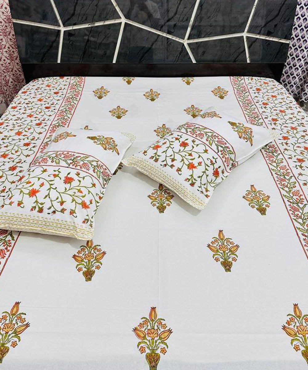 Multicolor white cotton sanganeri block printed king size bedsheet