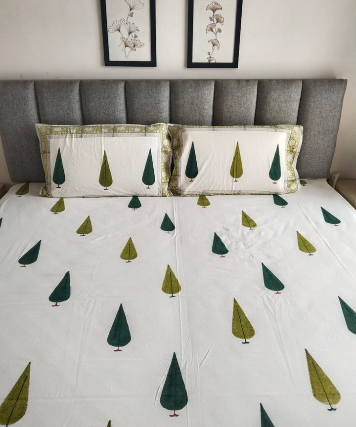 Multicolor hand block printed cotton double bed king size bedsheet