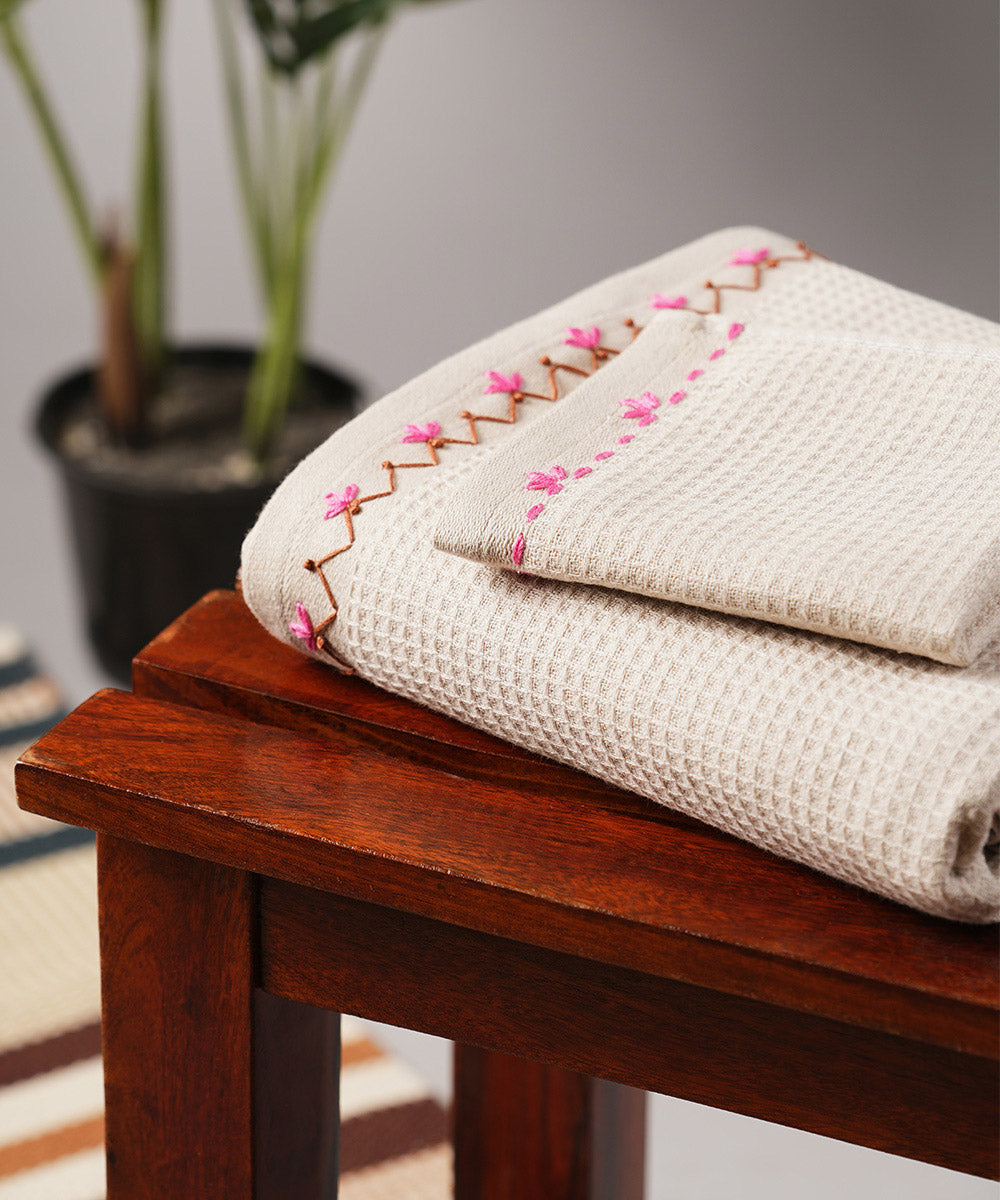 Off white pink hand embroidery cotton bathing towel