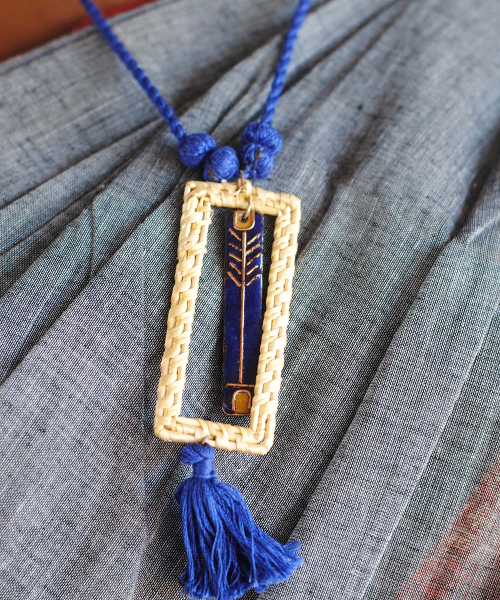 Beige blue handcrafted golden grass pendant necklace