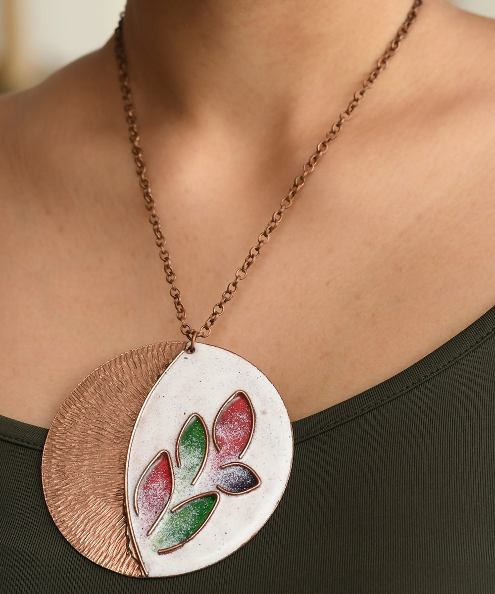 White handcrafted leaf motif copper enamel necklace