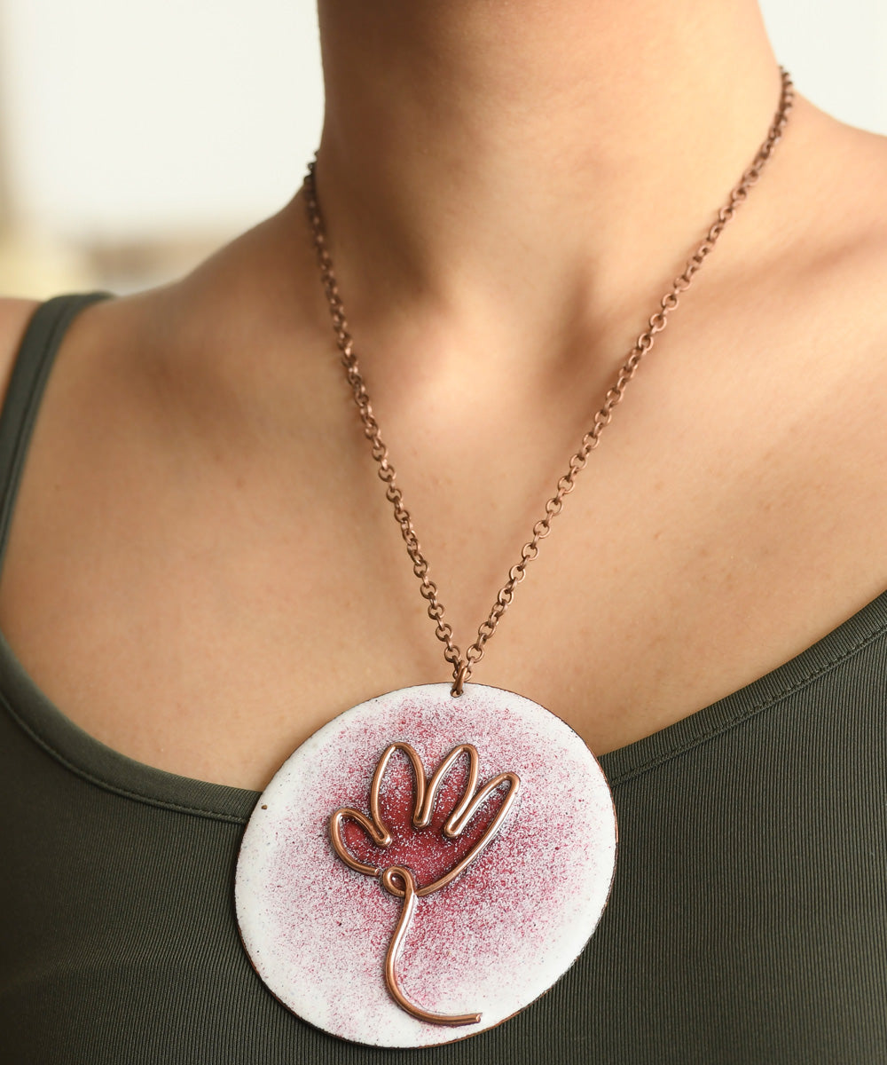 White handcrafted flower motif copper enamel necklace