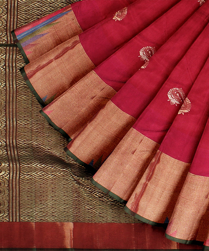 Pink temple border with golden pallu silk handloom kancheepuram saree