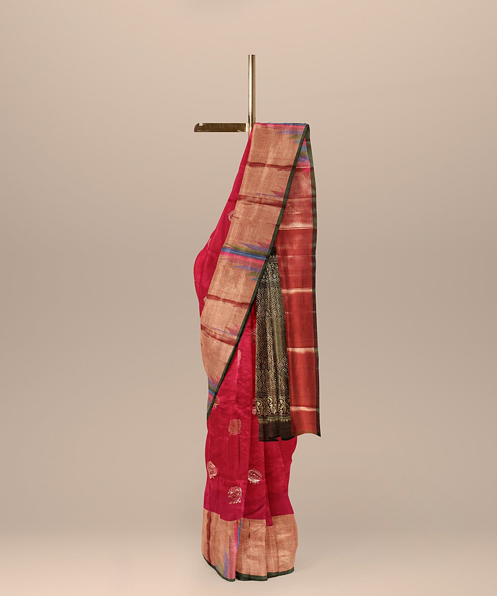 Pink temple border with golden pallu silk handloom kancheepuram saree