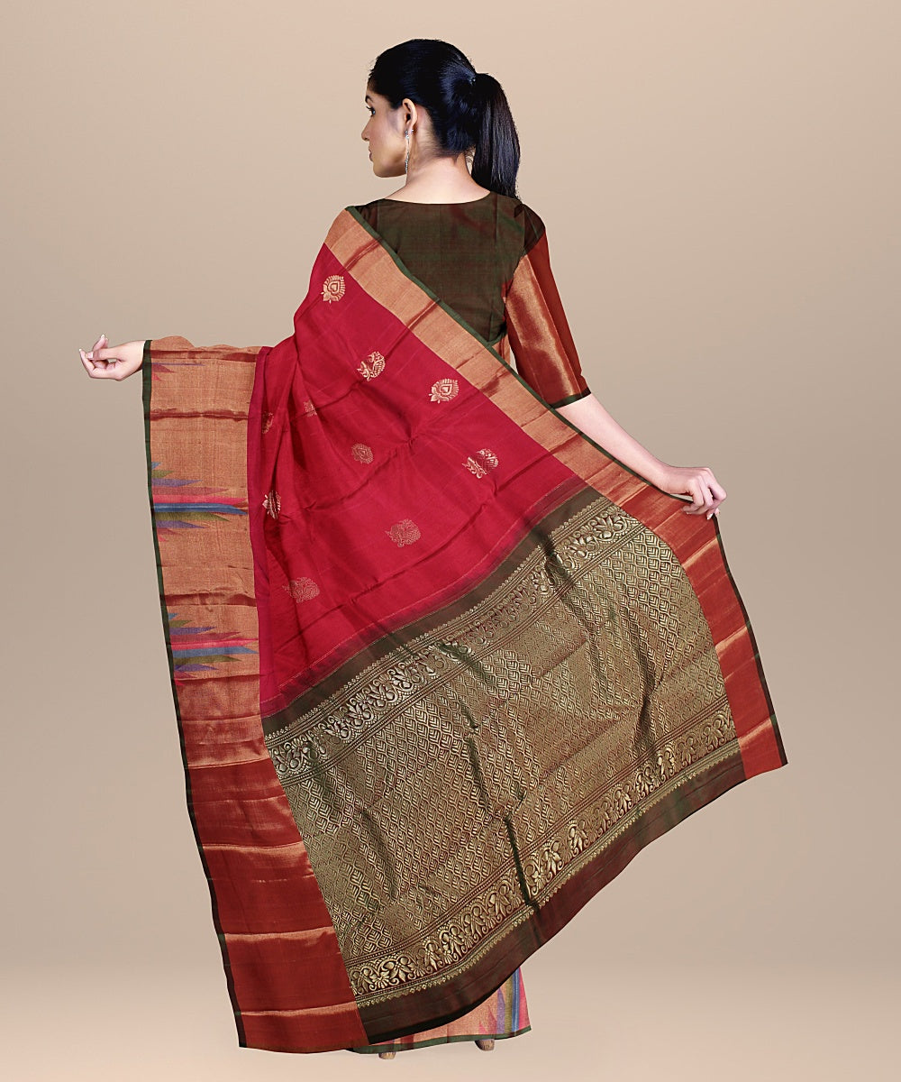 Pink temple border with golden pallu silk handloom kancheepuram saree