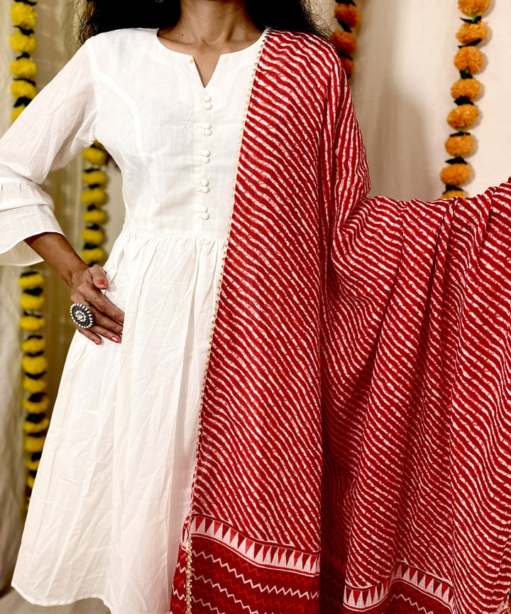 Red mul cotton hand block printed dupatta